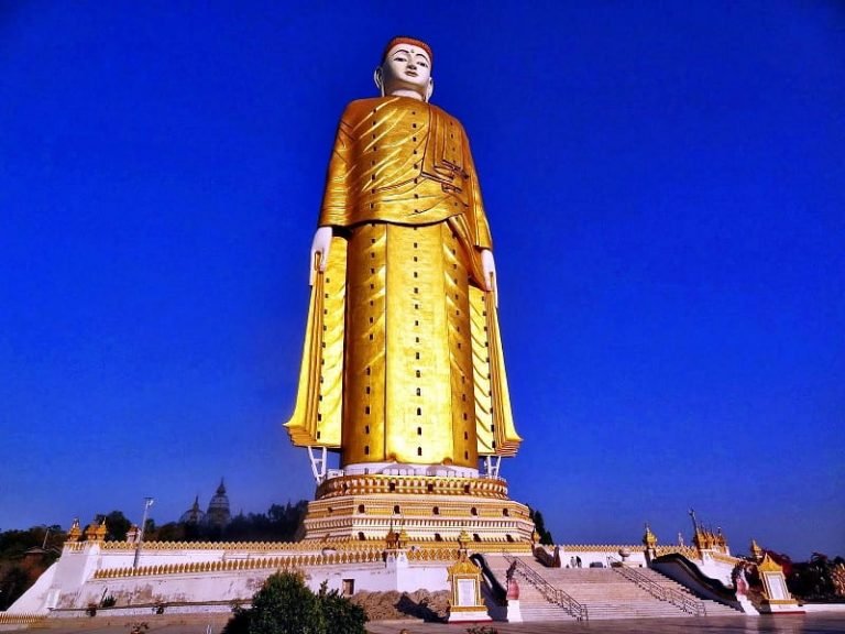 10 Largest Statues In The World